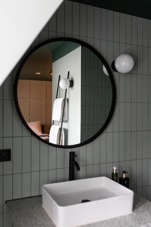 Seabreeze Suites - Near Zandvoort Aan Zee โอเวอร์เฟน ภายนอก รูปภาพ